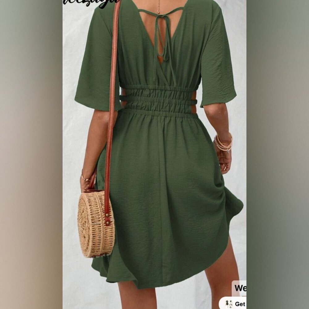 Cut Out Waist Butterfly Sleeve Dress - Picture 2 of 3